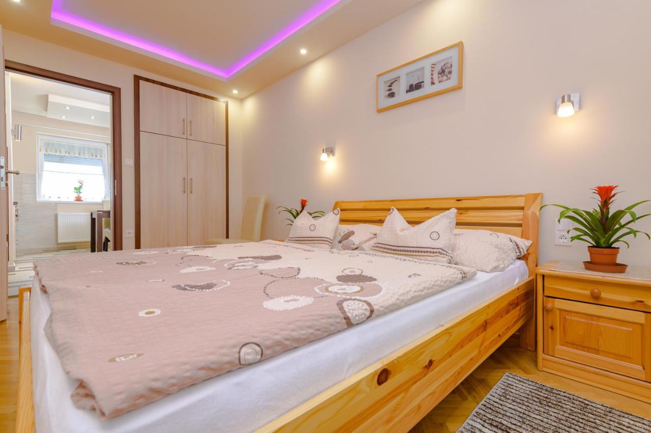 ILLÉS Apartmanok I. Hajdúszoboszló Exterior foto