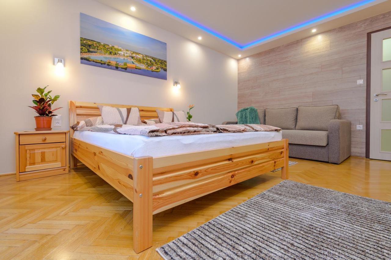 ILLÉS Apartmanok I. Hajdúszoboszló Exterior foto